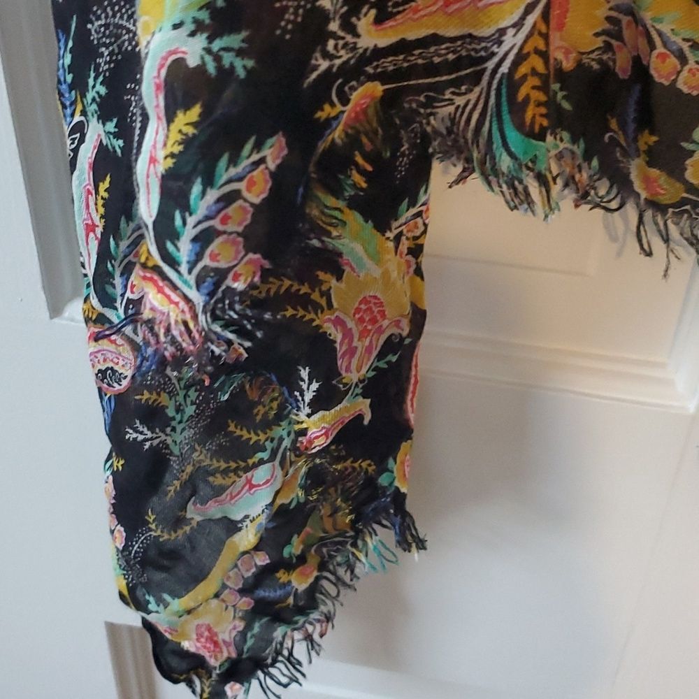 LOFT SCARF WRAP FLORAL PRINT BLACK PINK GOLD AQUA LIGHTWEIGHT - Picture 5 of 11